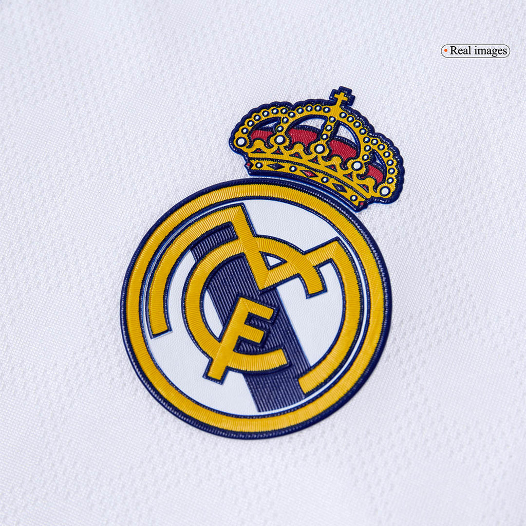 HUIJSEN #24 Real Madrid Domicile Maillot 2025/26 Authentique