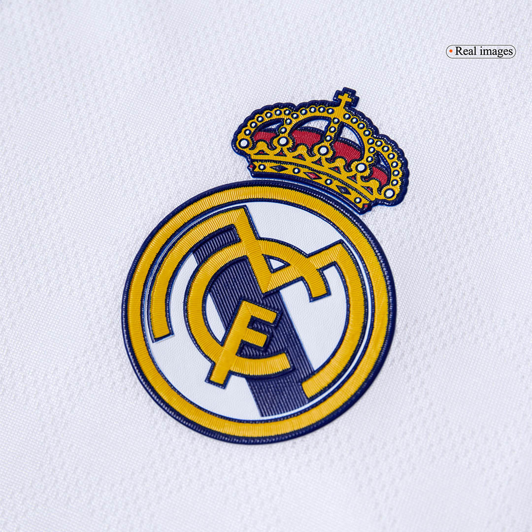 HUIJSEN #24 Real Madrid Domicile Maillot 2025/26 Authentique