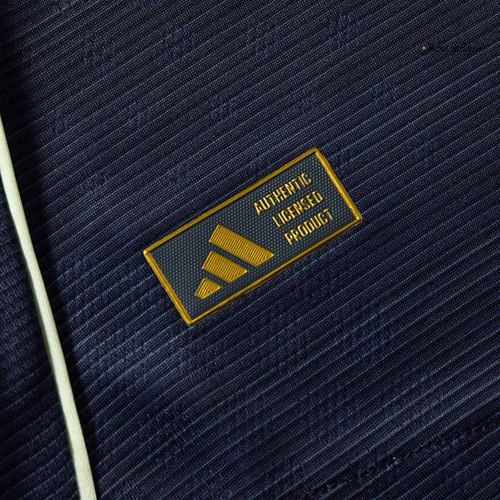 VALVERDE #8 Real Madrid Extérieur Maillot 2025/26 Authentique