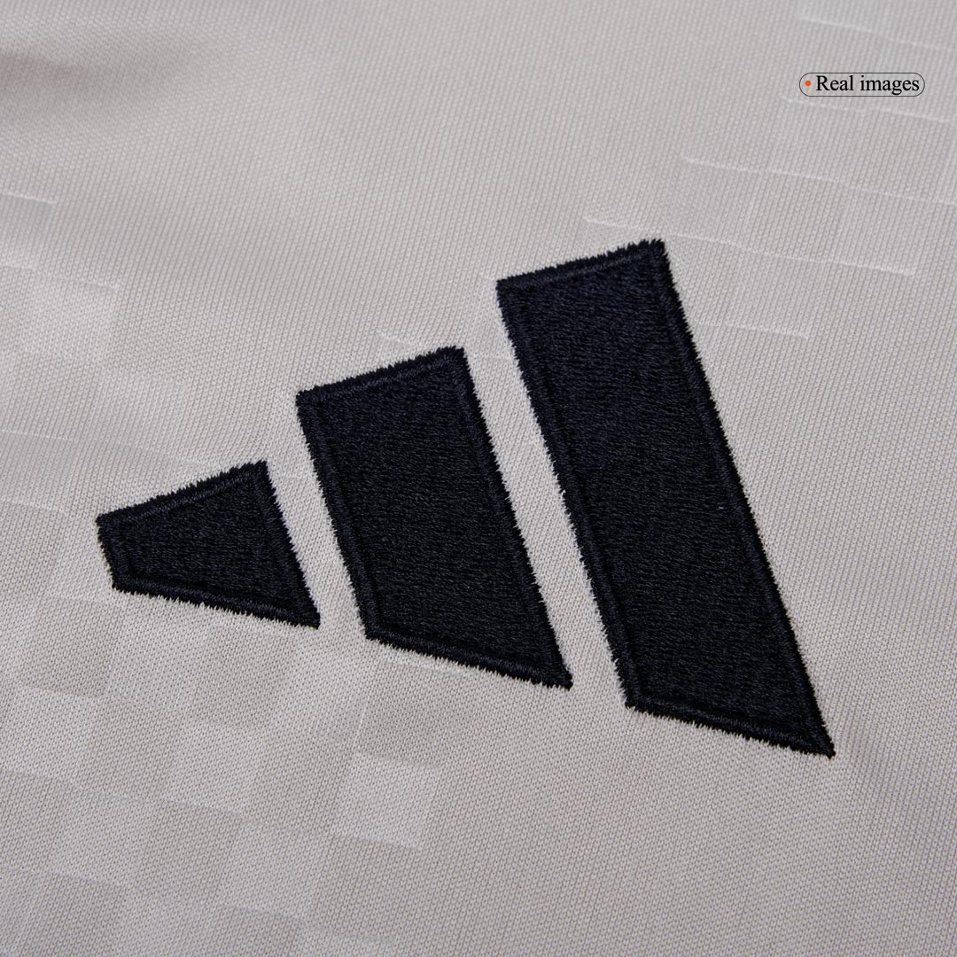 Lisbonne Extérieur Maillot 2025/26 Beige