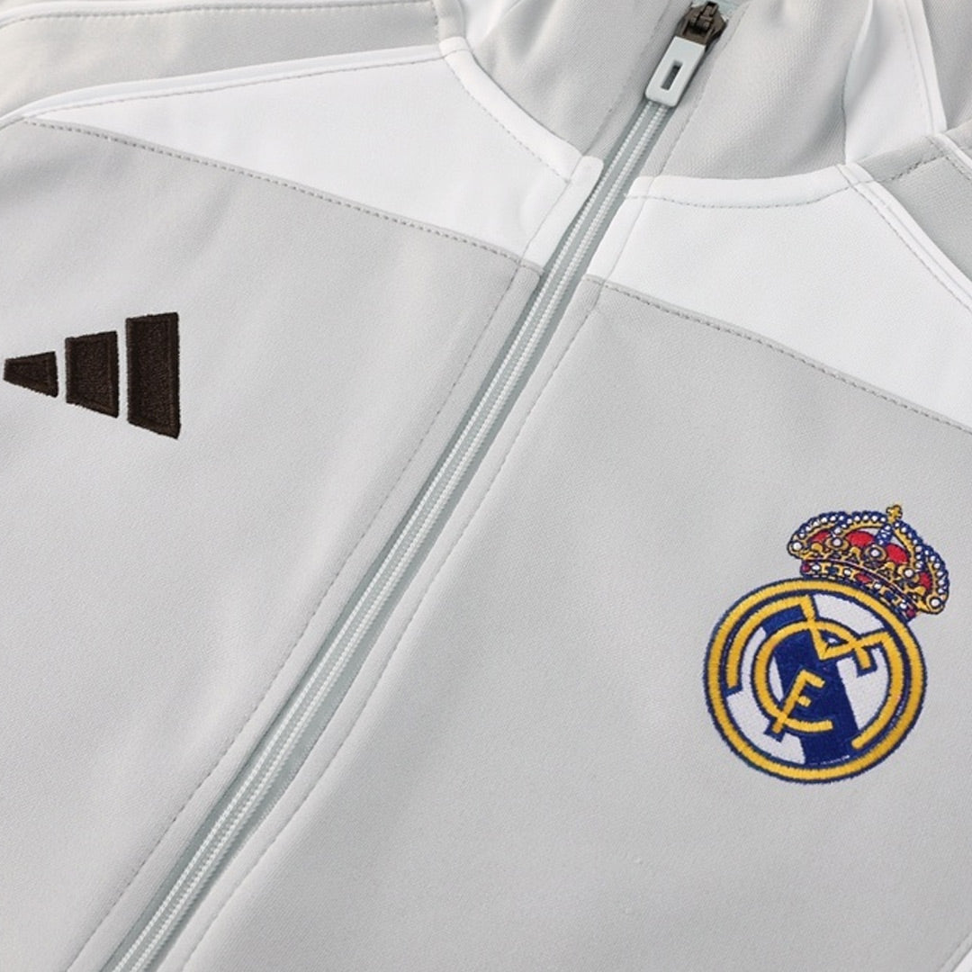 Real Madrid Veste de Football Kit 2025/26 Gris
